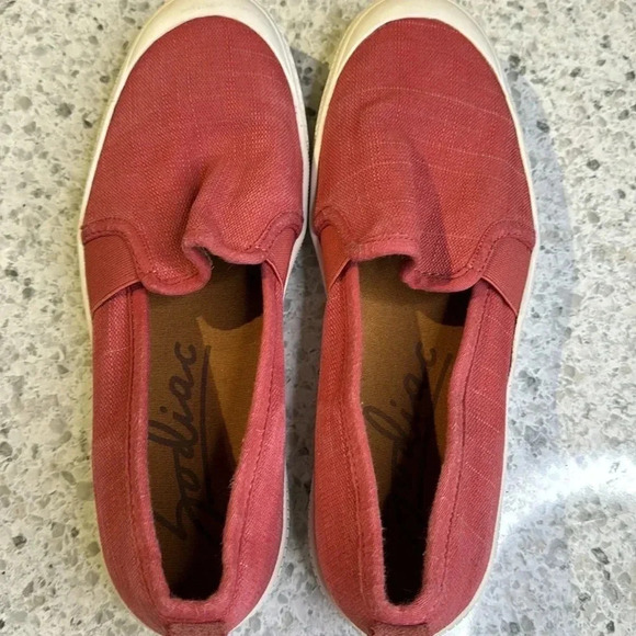 Zodiac leather red slip on flats sneakers size 10m - Picture 3 of 5